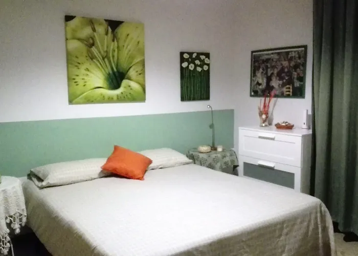招待所 Casa Bella 3*