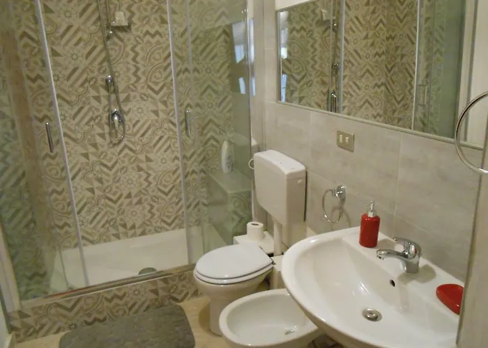 Casa Bella בית הארחה